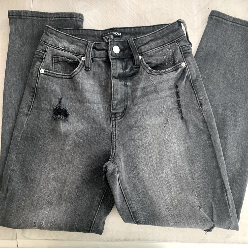 Fashion Nova High Waist Mom Jeans, Black Denim, Distressed. Size 3.